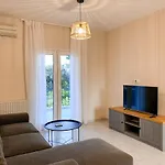 Thea Residences Asíni